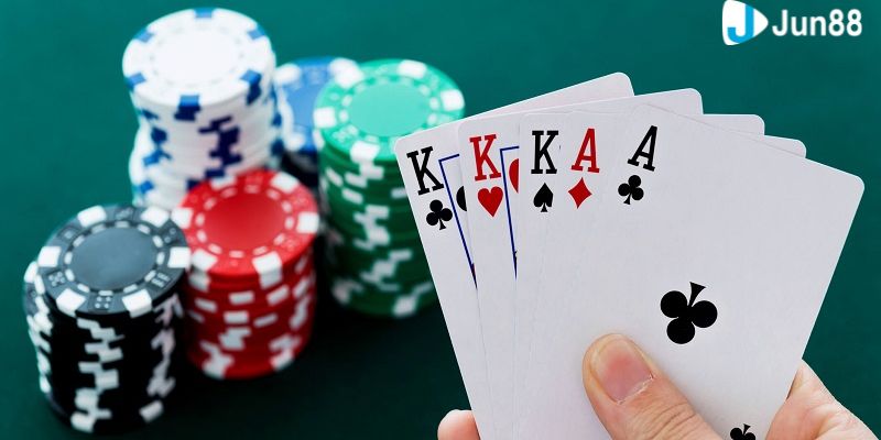 Các trường hợp tận dụng bài rác poker người chơi cần biết