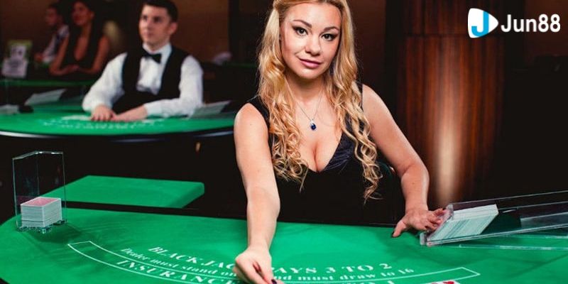 xì dách ăn tiền